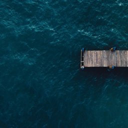 alex-perez-wooden-pier-marco-island