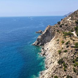 dimitris-kiriakakis-7AW5yeITXlU-unsplash