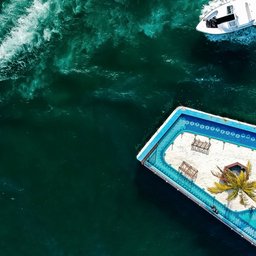 two-boats-off-maldives
